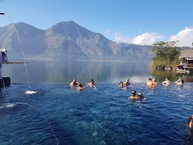 Hot springs etter nedgang fra Mt Batur